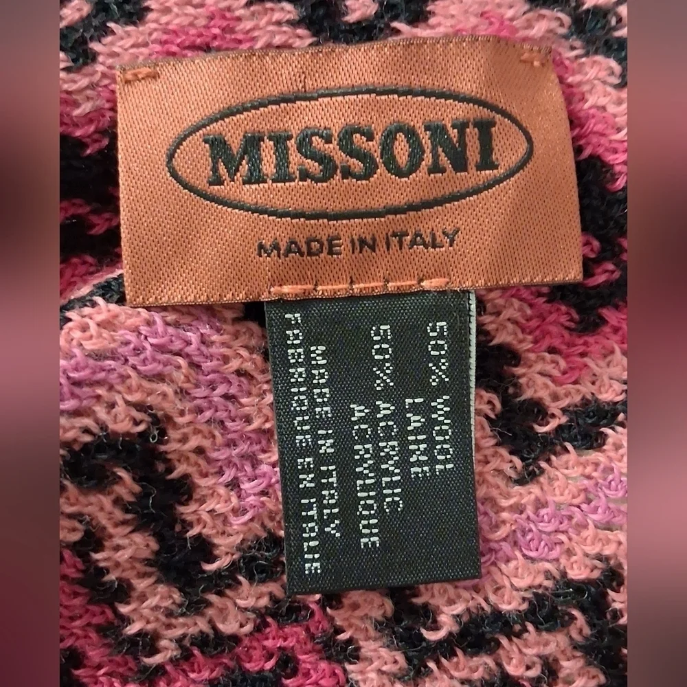 EUC Missoni Pink & Black Zigzag Wool Casual Everyday Winter Blanket Scarf Wrap